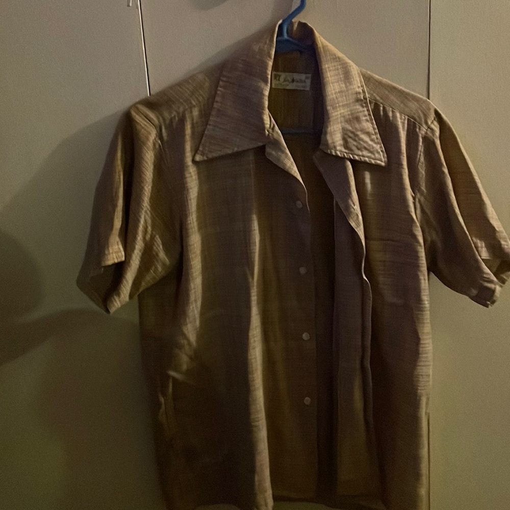 Short sleeve retro button down shirt. Tan with check pattern. Medium poly cotton